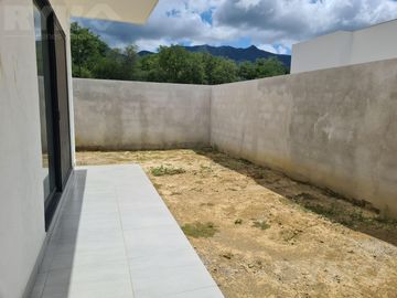 Casa - Fraccionamiento Altares Residencial