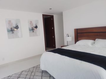 Casa en venta, Club de Golf San Carlos, Metepec, Edo. de México.