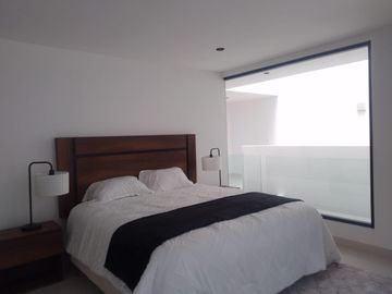 Casa en venta, Club de Golf San Carlos, Metepec, Edo. de México.