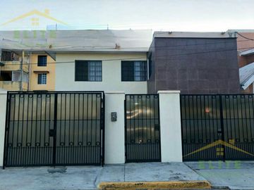 CASA EN VENTA COLONIA AMPLIACION DE LA UNIDAD NACIONAL