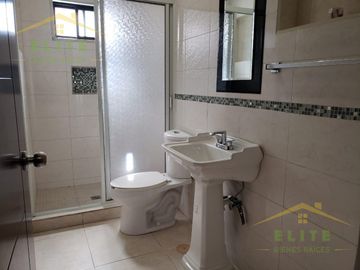 CASA EN VENTA COLONIA AMPLIACION DE LA UNIDAD NACIONAL