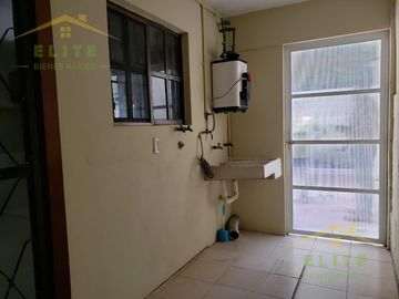 CASA EN VENTA COLONIA AMPLIACION DE LA UNIDAD NACIONAL