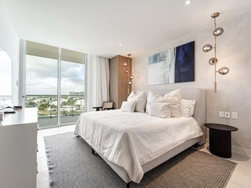 Departamento en Venta en SLS Cancún, Puerto Cancún