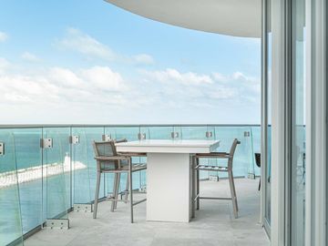Departamento en Venta en SLS Cancún, Puerto Cancún