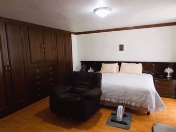 Casa en venta en Ciudad Satélite, Naucalpan, Edo. Méx.