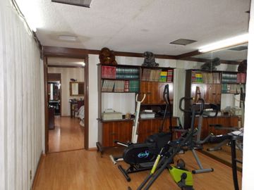 Casa en venta en Ciudad Satélite, Naucalpan, Edo. Méx.