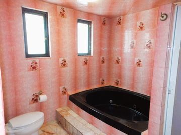 Casa en venta en Ciudad Satélite, Naucalpan, Edo. Méx.