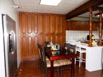 Casa en venta en Ciudad Satélite, Naucalpan, Edo. Méx.