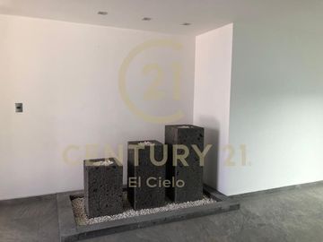 CASA EN VENTA - CLUSTER 10 10 10 EN LOMAS DE ANGELOPOLIS