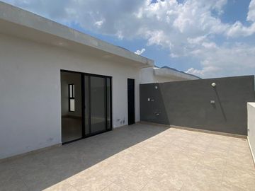 Casa en venta en Cumbres Elite Premier, privada Pirineos