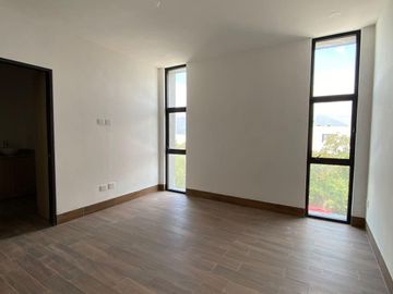 Casa en venta en Cumbres Elite Premier, privada Pirineos
