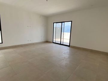 Casa en venta en Cumbres Elite Premier, privada Pirineos