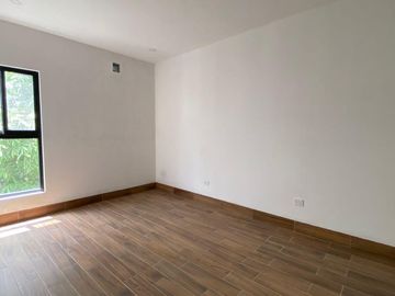 Casa en venta en Cumbres Elite Premier, privada Pirineos