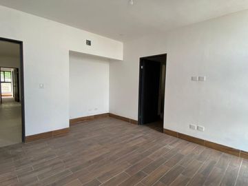 Casa en venta en Cumbres Elite Premier, privada Pirineos
