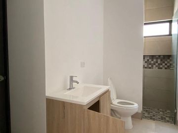 Casa en venta en Cumbres Elite Premier, privada Pirineos