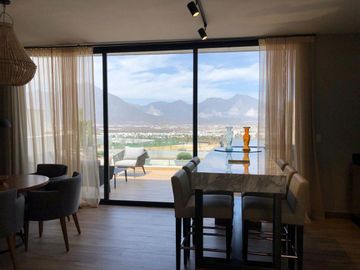 CASA EN VENTA ZONA CUMBRES MONTERREY N.L.