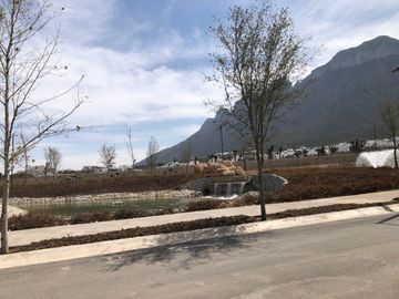 CASA EN VENTA ZONA CUMBRES MONTERREY N.L.