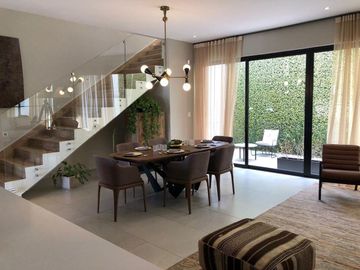 CASA EN VENTA ZONA CUMBRES MONTERREY N.L.