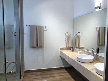 CASA EN VENTA ZONA CUMBRES MONTERREY N.L.