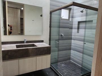 Casa en VENTA EN JESÚS DEL MONTE Fraccionamiento privado