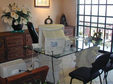 CASA U OFICINA EN VENTA CERRO DEL TESORO TLAQUEPAQUE
