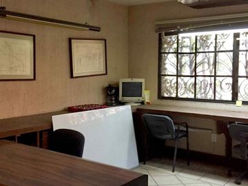 CASA U OFICINA EN VENTA CERRO DEL TESORO TLAQUEPAQUE