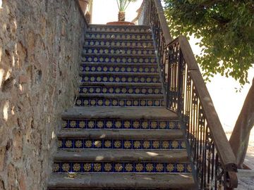 CASA U OFICINA EN VENTA CERRO DEL TESORO TLAQUEPAQUE