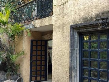 CASA U OFICINA EN VENTA CERRO DEL TESORO TLAQUEPAQUE