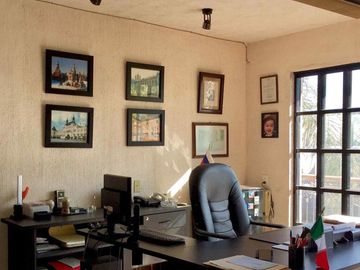 CASA U OFICINA EN VENTA CERRO DEL TESORO TLAQUEPAQUE