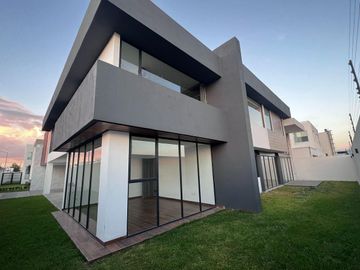 Casa en condominio - San Antonio