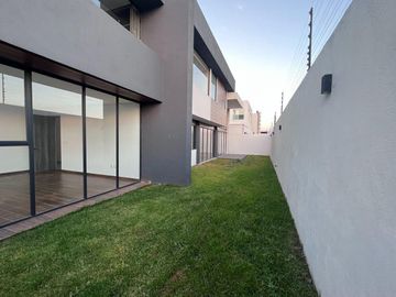 Casa en condominio - San Antonio