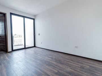 CASA EN VENTA NUEVA EN FRACCIONAMIENTO BOSQUES DE ZAVALETA