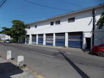 Bodega con oficinas en venta en Veracruz Zona Centro, Calle Juárez Esquina Netzahualcóyotl y Jiménez