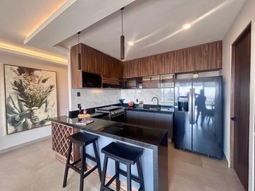 Departamento a estrenar en Venta en el Refugio con Amenidades de Lujo