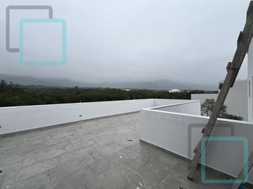 CASA EN VENTA EN LA ZONA DE CARRETERA NACIONAL SANTIAGO
