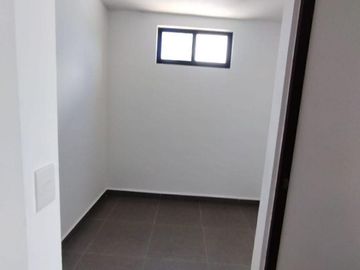 Casa en Praderas de mayab, 3 Rec. y alberca