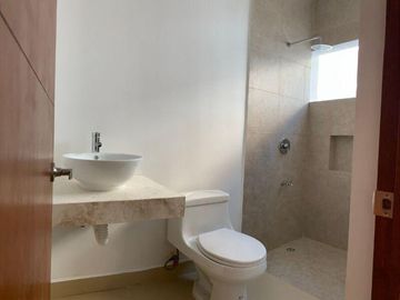 Casa en Praderas de mayab, 3 Rec. y alberca