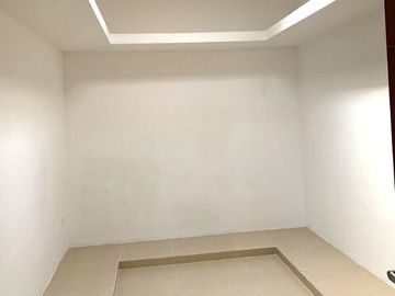 Casa en Praderas de mayab, 3 Rec. y alberca