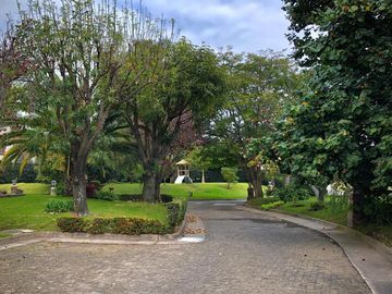 CASA EN VENTA O RENTA EN FRACC.  HACIENDA DEL ORO,  SAN AGUSTIN