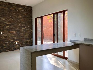 CASA EN VENTA O RENTA EN FRACC.  HACIENDA DEL ORO,  SAN AGUSTIN