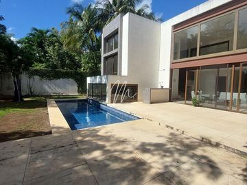 Casa en venta en Cancun Residencial Campestre