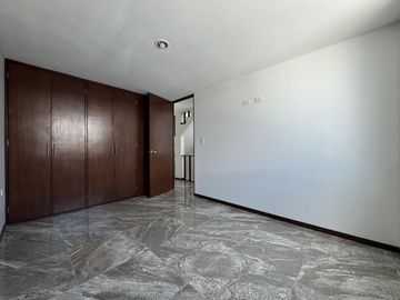 CASA EN VENTA EN JARDINES DE SANTIAGO, PUEBLA, CERCA A CU BUAP