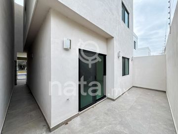 CASA VENTA cerca avenida concordia ESTANCIAS VALLE DE PLATA