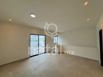 CASA VENTA cerca avenida concordia ESTANCIAS VALLE DE PLATA