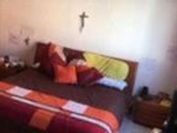 VENTA DE CASA EN FRACCIONAMIENTO ROMY TOLUCA FRENTE A PREPA 5