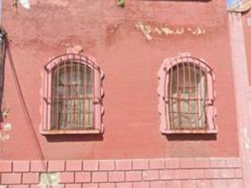 Casa en Venta  con Uso de Suelo Comercial,  en Centro de Cuernavaca