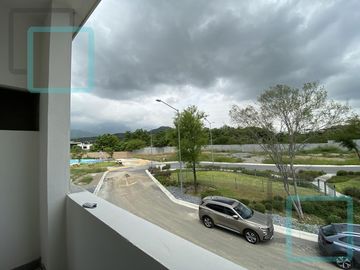 CASA EN VENTA PEDREGAL DE LA MONTAÑA ZONA CARRETERA NACIONAL MONTERREY