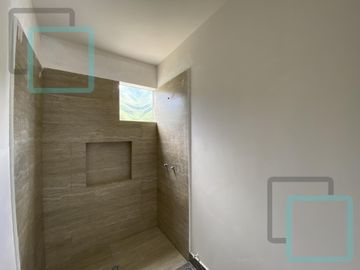 CASA EN VENTA PEDREGAL DE LA MONTAÑA ZONA CARRETERA NACIONAL MONTERREY