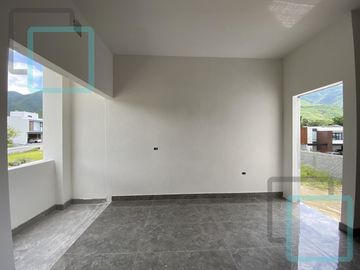 CASA EN VENTA PEDREGAL DE LA MONTAÑA ZONA CARRETERA NACIONAL MONTERREY