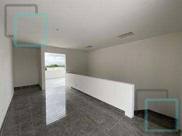 CASA EN VENTA PEDREGAL DE LA MONTAÑA ZONA CARRETERA NACIONAL MONTERREY